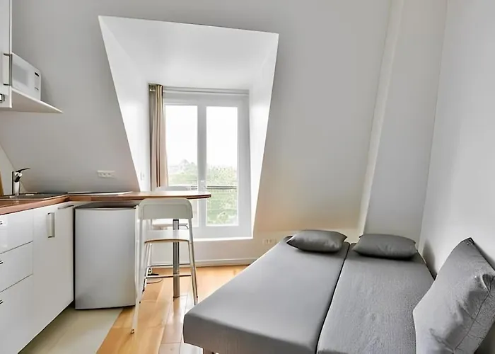 Cosy Studio Near Reuilly Diderot Metro Station